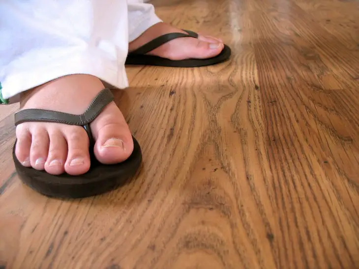 Men’s Toenail Care (4 Ways To Keep Your Feet Looking Great)